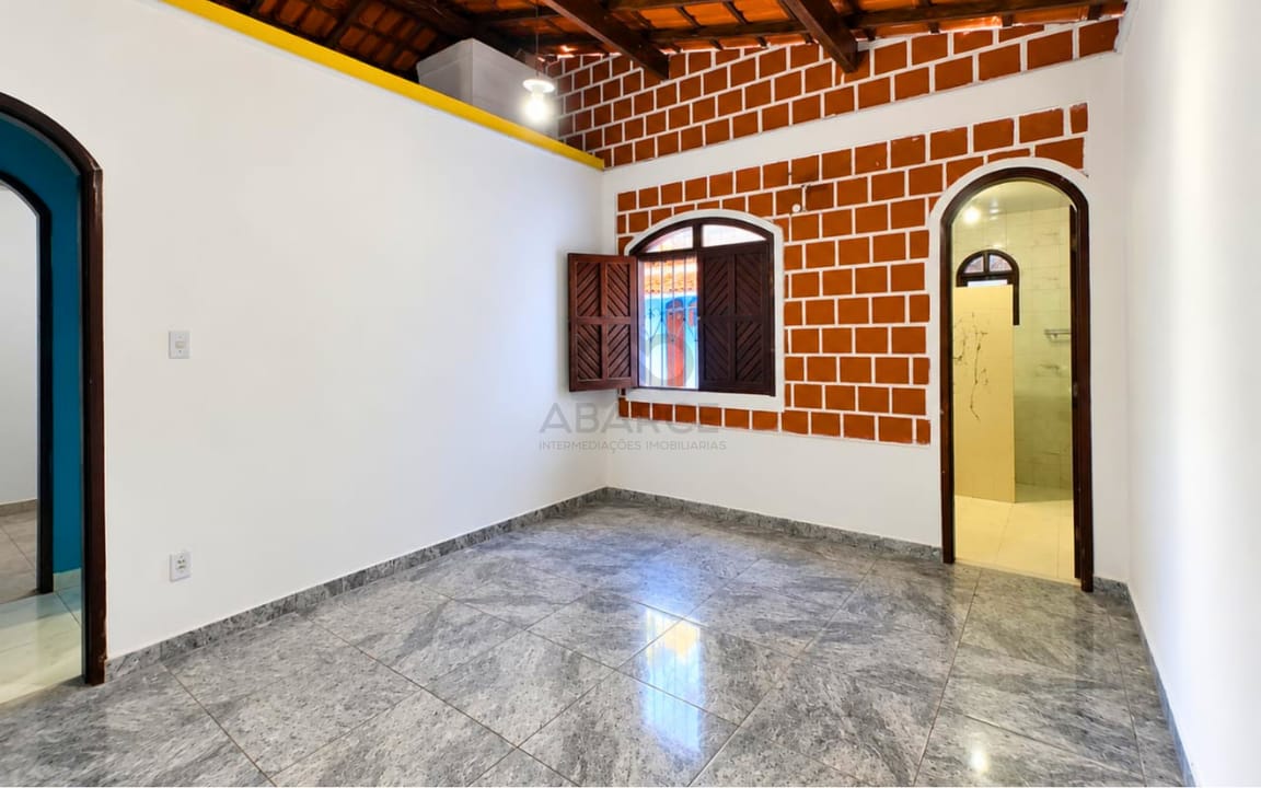 CASA RESIDENCIAL 4 DORMS SENDO 2 SUÍTES  -  SÃO MIGUEL -   ILHÉUS/BA - Imagem 3