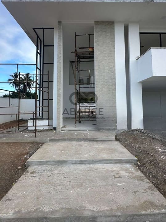 CASA RESIDENCIAL 4 SUÍTES - COND. ALPHAPARK - Imagem 3