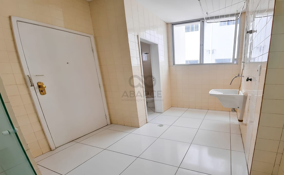APT. 3 DORMS SENDO 1 SUÍTE - ED. SÃO JORGE DOS ILHÉUS - ILHÉUS/BA - Imagem 4