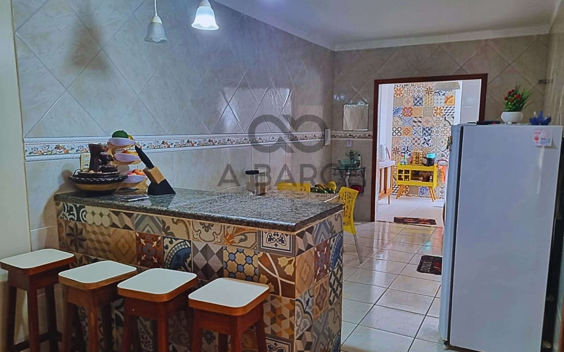 CASA RESIDENCIAL 5 DORMS SENDO 3 SUÍTES -  LOT. PRAIA DOURADA - ILHÉUS/BA - Imagem 4