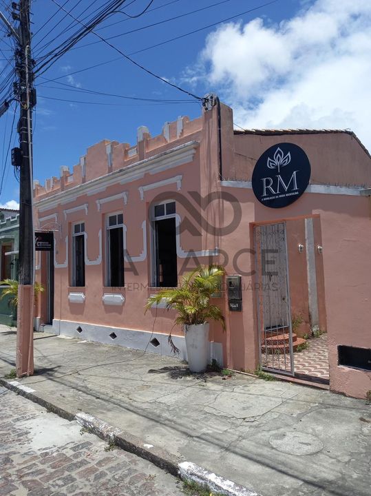 CASA RESIDENCIAL 3 SUÍTES - CENTRO - CANAVIEIRAS/BA - Imagem 2