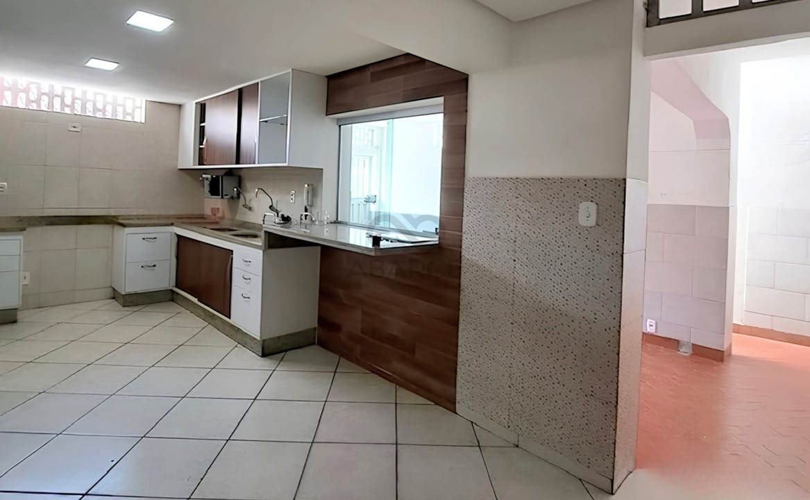 CASA COMERCIAL 4 DORMS SENDO 1 SUÍTE - CIDADE NOVA - ILHÉUS/BA - Imagem 5