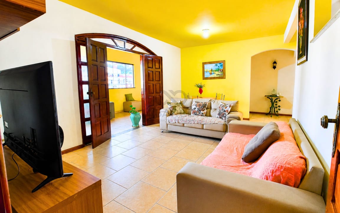 CASA RESIDENCIAL 3 DORMS SENDO 1 SUÍTE  -  MALHADO  -  ILHÉUS/BA - Imagem 1