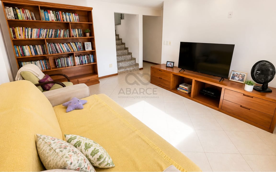 CASA RESIDENCIAL 4 SUÍTES  -  COND. ALDEIA ATLÂNTIDA  -  ILHÉUS/BA - Imagem 3