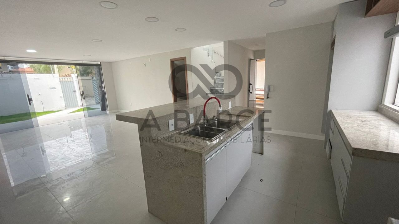 CASA RESIDENCIAL 4 SUÍTES - LOT. PRAIA DOURADA - ILHÉUS/BA - Imagem 4