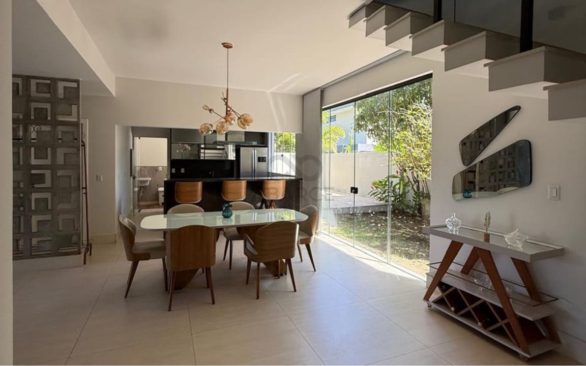 CASA RESIDENCIAL 3 SUÍTES  -  COND. ALDEIA ATLÂNTIDA  -  ILHÉUS/BA - Imagem 3