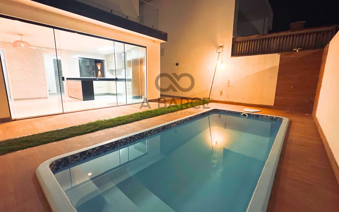 CASA RESIDENCIAL 4 SUÍTES - PRAIA DOS MILIONÁRIOS - ILHÉUS/BA - Imagem 1