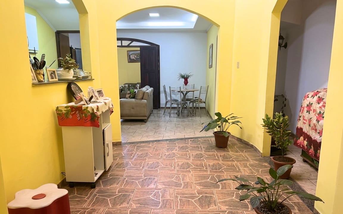 CASA RESIDENCIAL 3 DORMS SENDO 1 SUÍTE  -  MALHADO  -  ILHÉUS/BA - Imagem 4