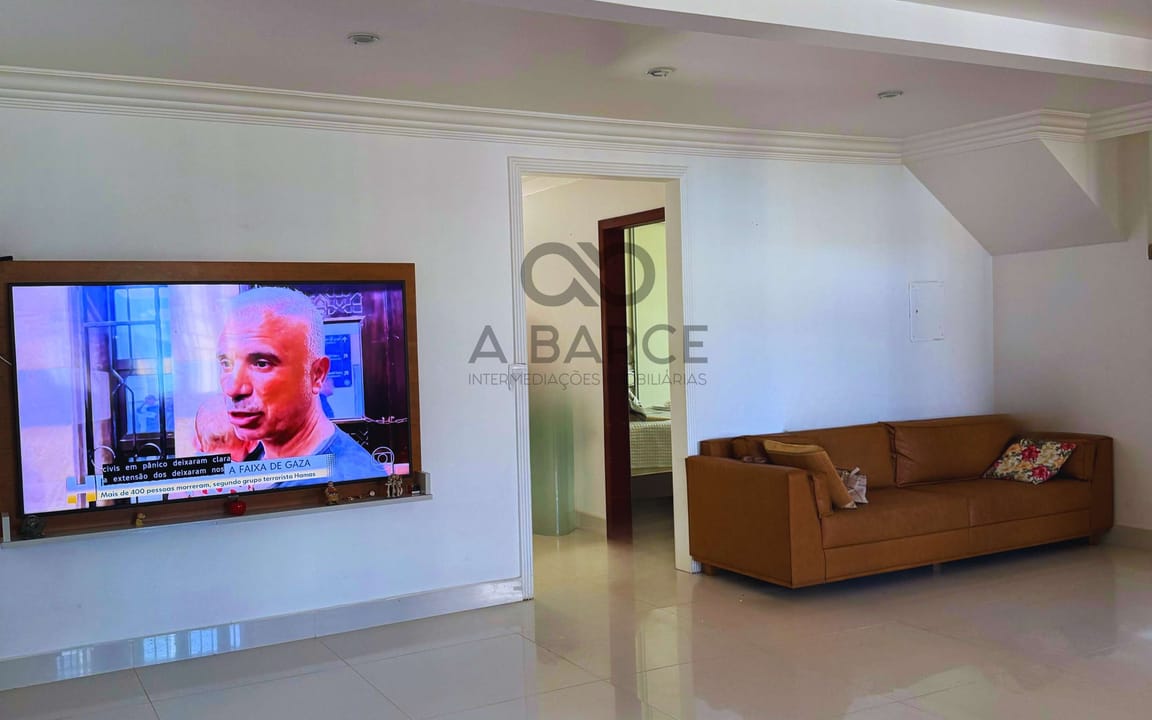 CASA RESIDENCIAL 5 DORMS SENDO 2 SUÍTES -  PONTAL - ILHÉUS/BA - Imagem 1