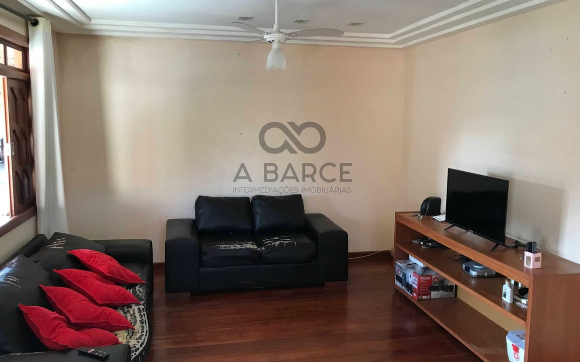 CASA RESIDENCIAL 6 DORMS SENDO 2 SUITES – MUCURI/BA - Imagem 2