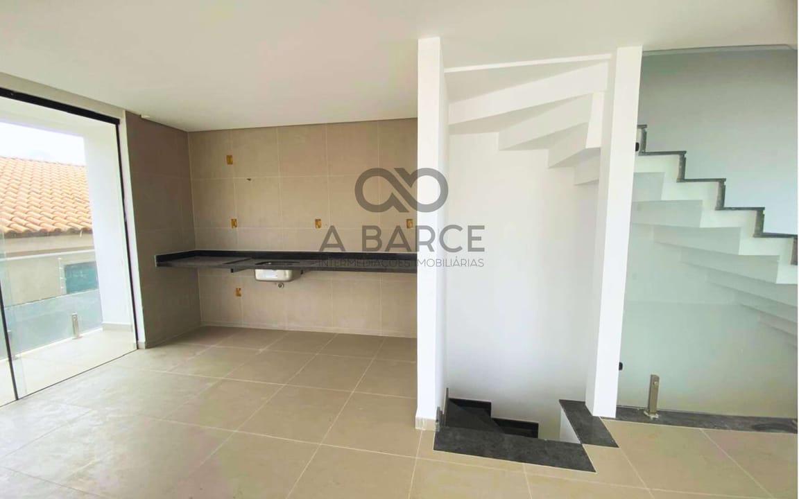 CASA VILLAGE TRIPLEX 2 SUÍTES - LOT. PÉROLA DO MAR - ILHÉUS/BA - Imagem 4