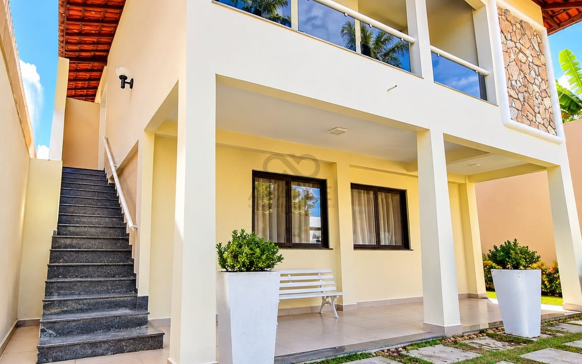 CASA RESIDENCIAL SOBRADO 8 DORMS SENDO 4 SUÍTES - SÃO FRANCISCO – ILHÉUS/BA - Imagem 1