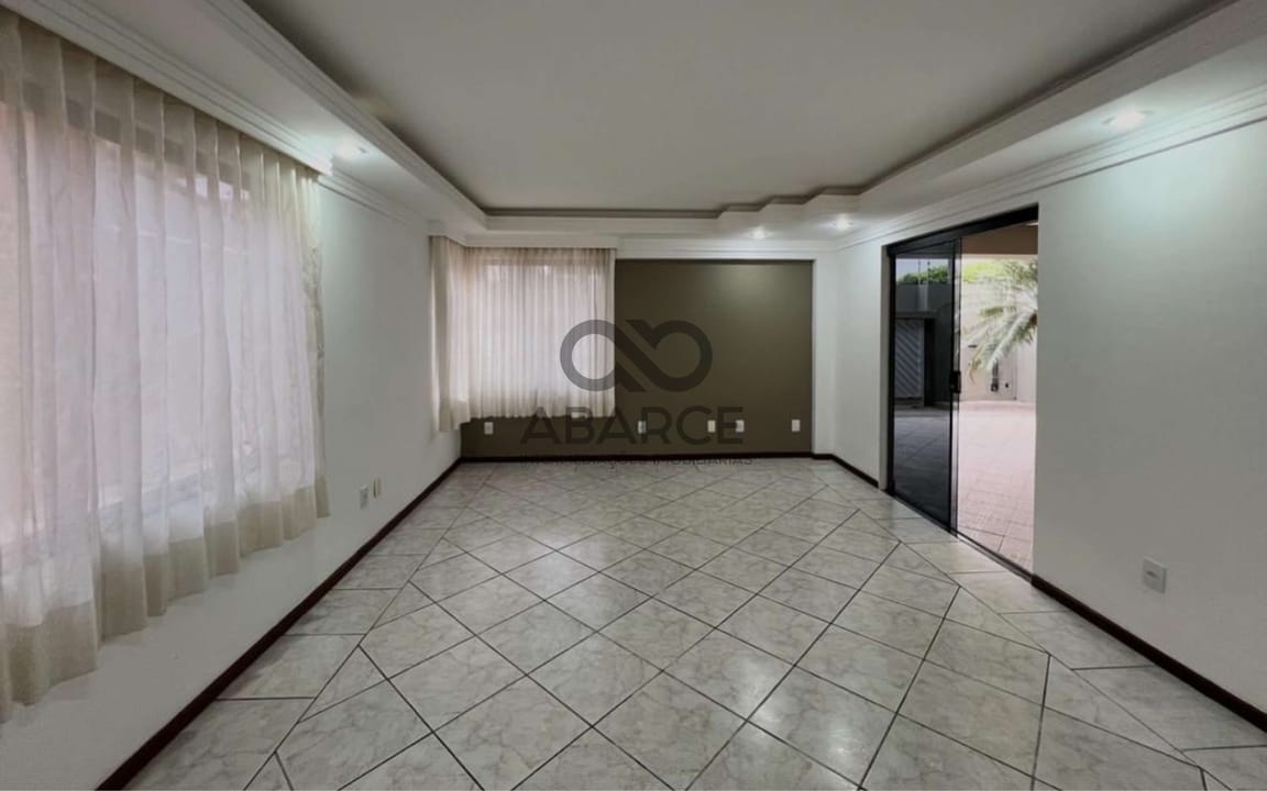 CASA RESIDENCIAL 4 DORMS. SENDO 1 SUÍTE - LOT. PRAIA DOURADA - ILHÉUS/BA - Imagem 4