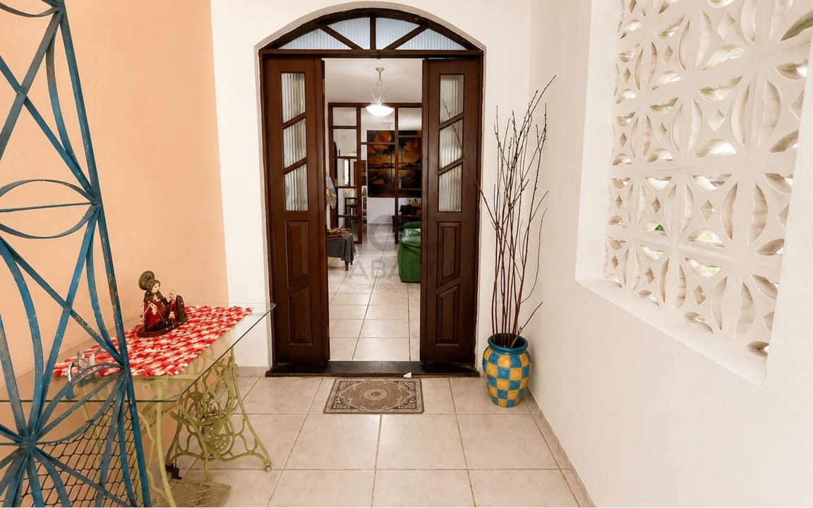 CASA RESIDENCIAL 5 DORMS SENDO 2 SUÍTES  -  CONQUISTA -  ILHÉUS/BA - Imagem 1