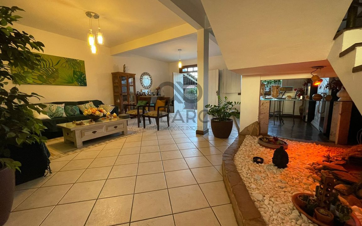 CASA RESIDENCIAL 4 DORMS SENDO 2 SUÍTES –  OUTEIRO - ILHÉUS/BA - Imagem 3