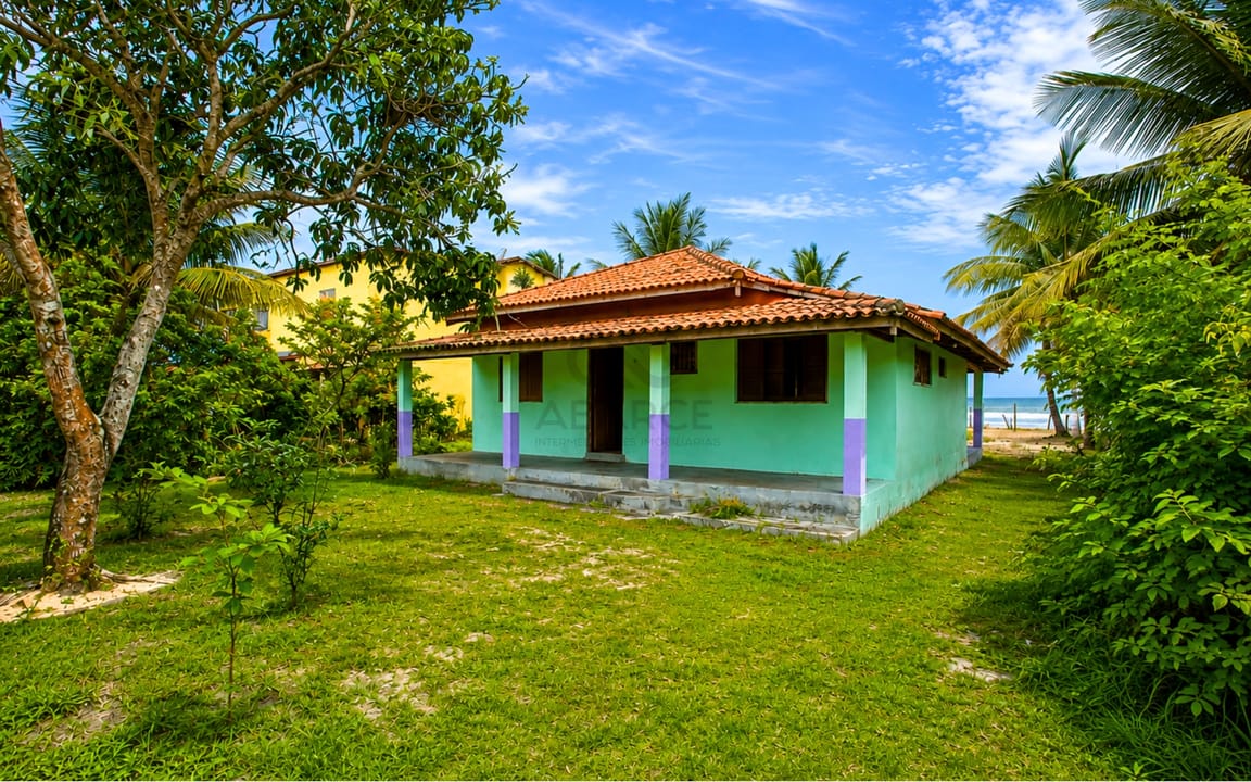 CASA RESIDENCIAL 4 DORMS SENDO 2 SUÍTES - OLIVENÇA - ILHÉUS/BA