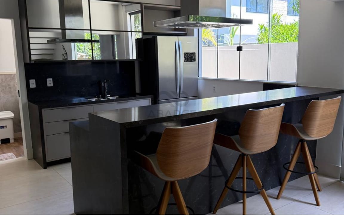 CASA RESIDENCIAL 3 SUÍTES  -  COND. ALDEIA ATLÂNTIDA  -  ILHÉUS/BA - Imagem 5