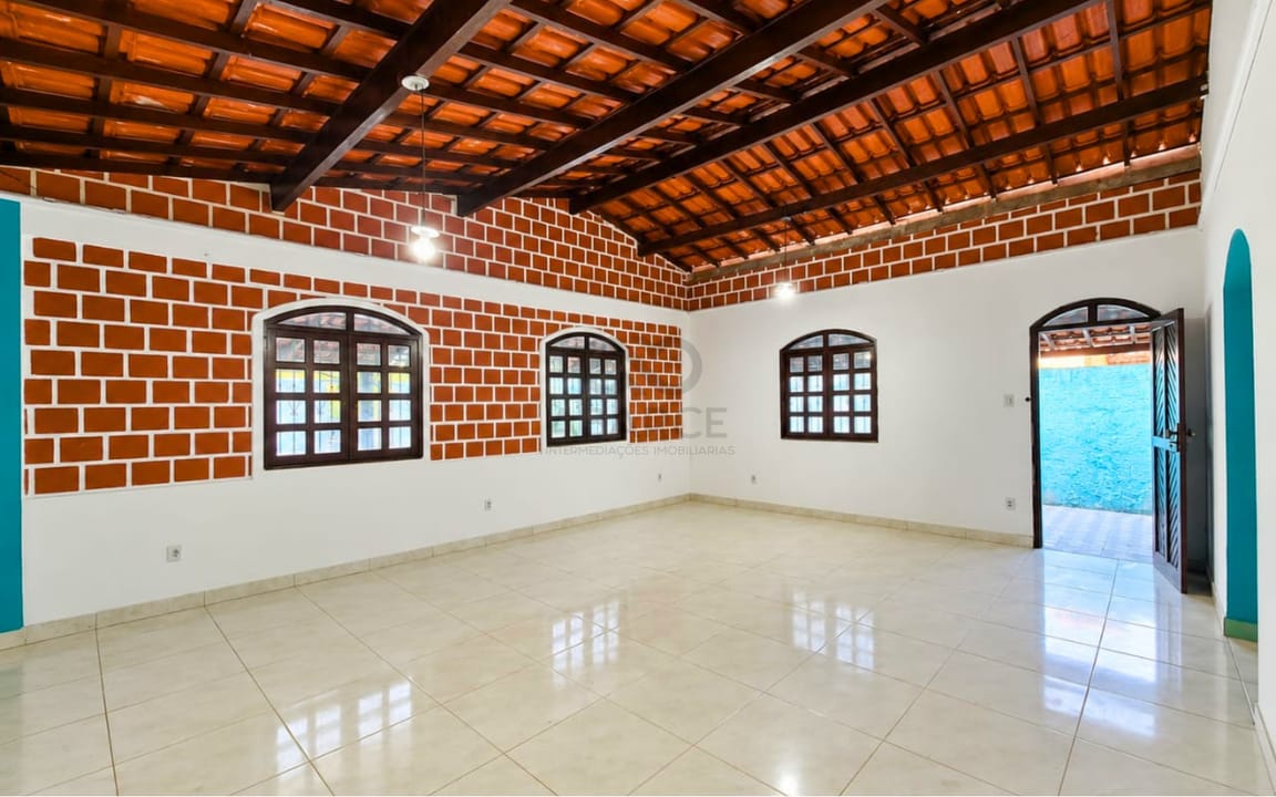 CASA RESIDENCIAL 4 DORMS SENDO 2 SUÍTES  -  SÃO MIGUEL -   ILHÉUS/BA - Imagem 2
