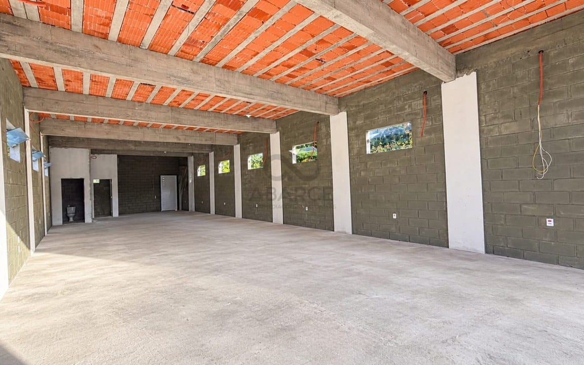 GALPÃO COMERCIAL 140 M² - BARREIRA - ILHÉUS/BA