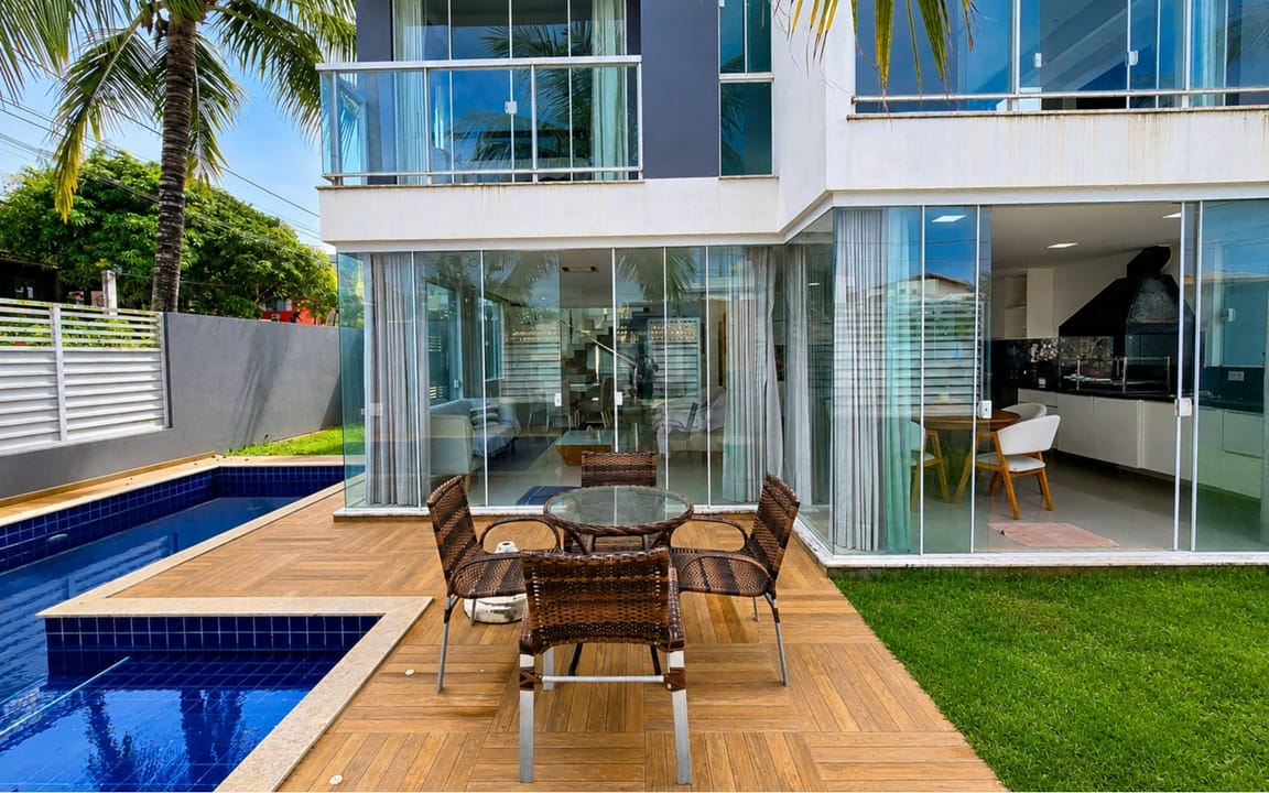 CASA RESIDENCIAL 3 SUÍTES  -  COND. ALDEIA ATLÂNTIDA  -  ILHÉUS/BA - Imagem 1